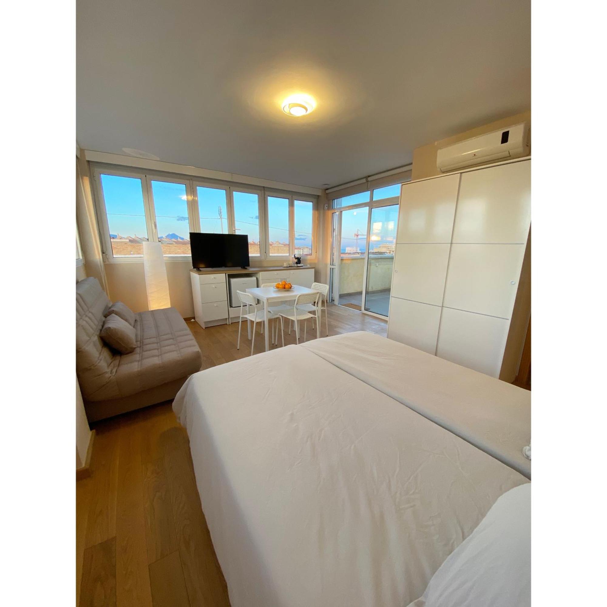 エル・カンページョAttic With Great Terrace Close To The Seaアパートメント エクステリア 写真